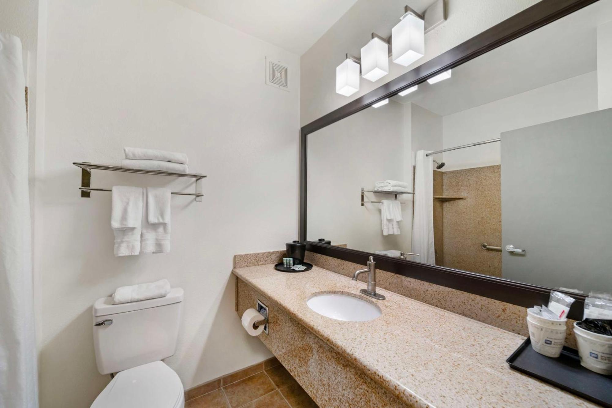 Best Western Crater Lake Highway White City/Medford Εξωτερικό φωτογραφία
