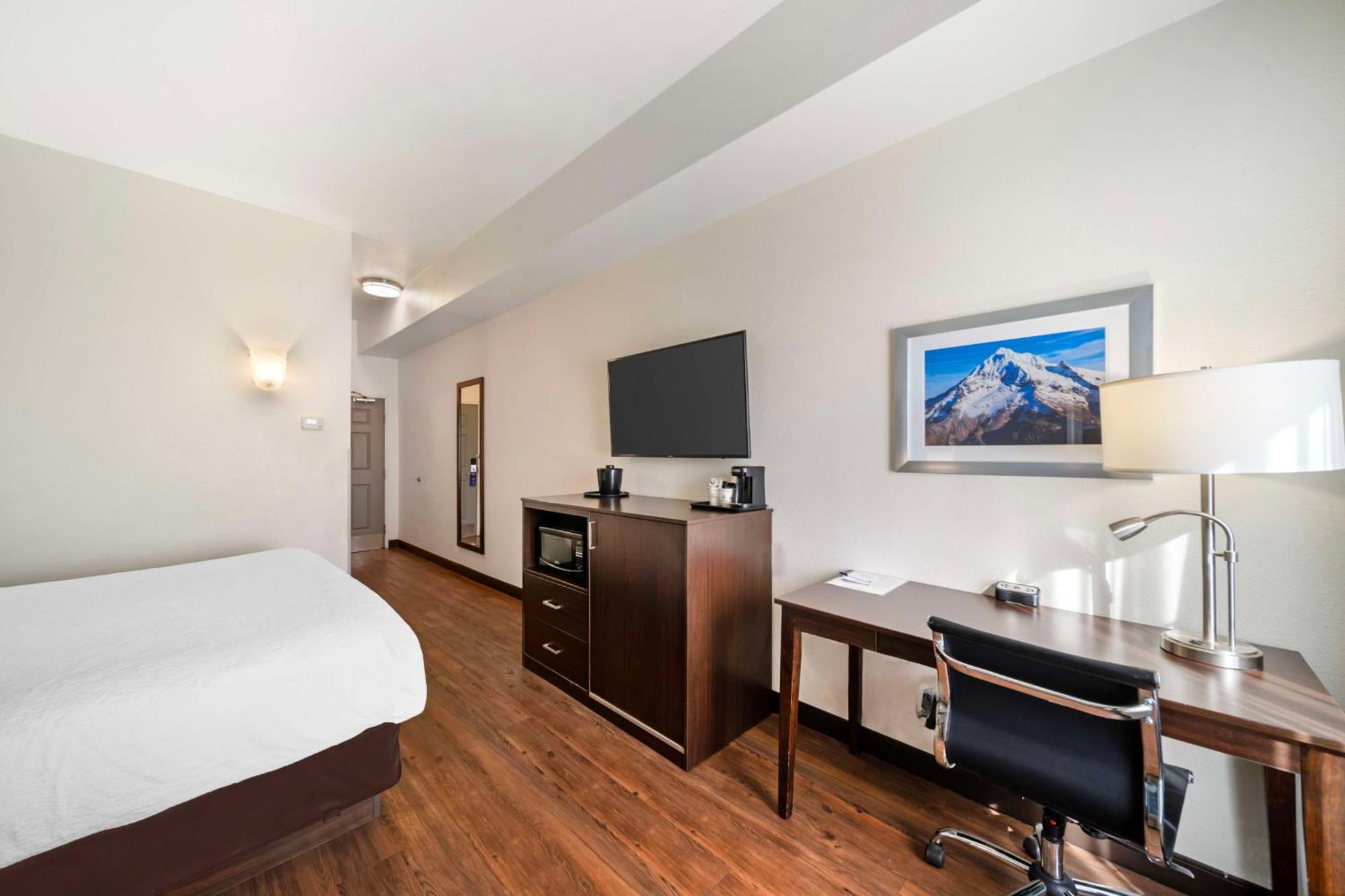 Best Western Crater Lake Highway White City/Medford Εξωτερικό φωτογραφία