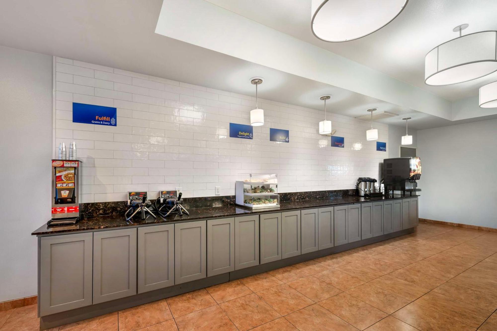 Best Western Crater Lake Highway White City/Medford Εξωτερικό φωτογραφία